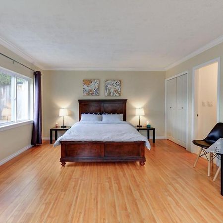 Private Suite With Separated Entrance Monica'S Home Richmond Extérieur photo
